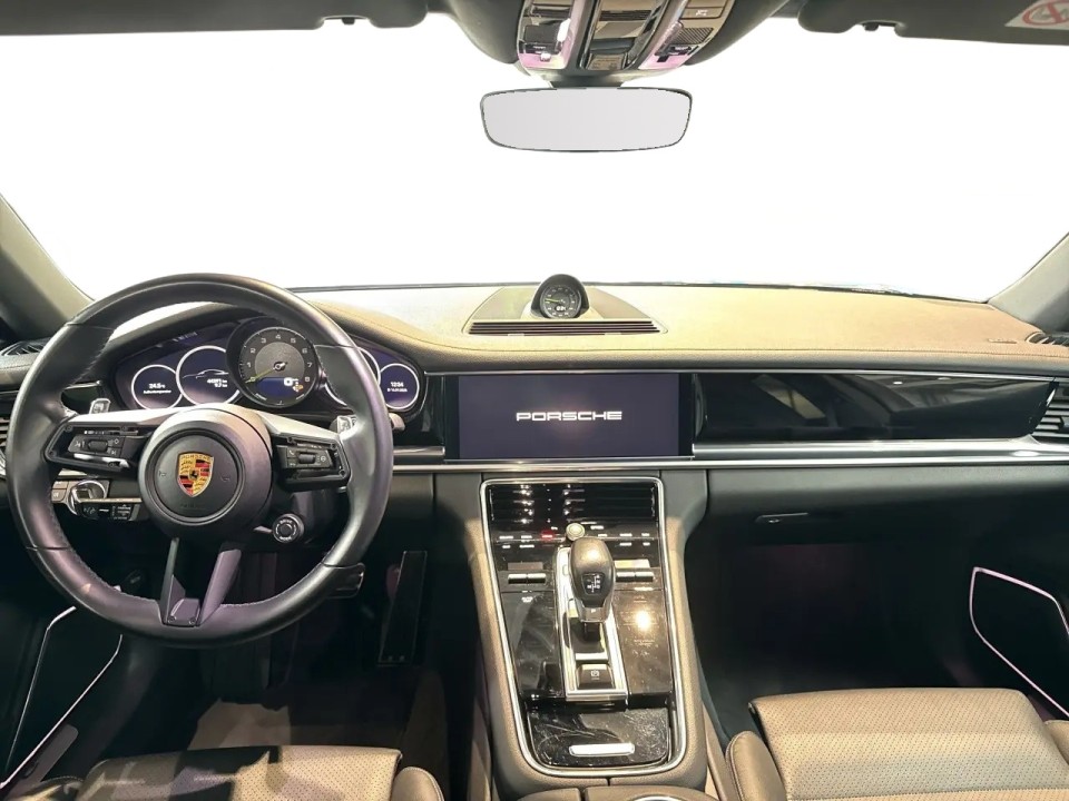 Porsche Panamera 4S E-Hybrid - foto 13