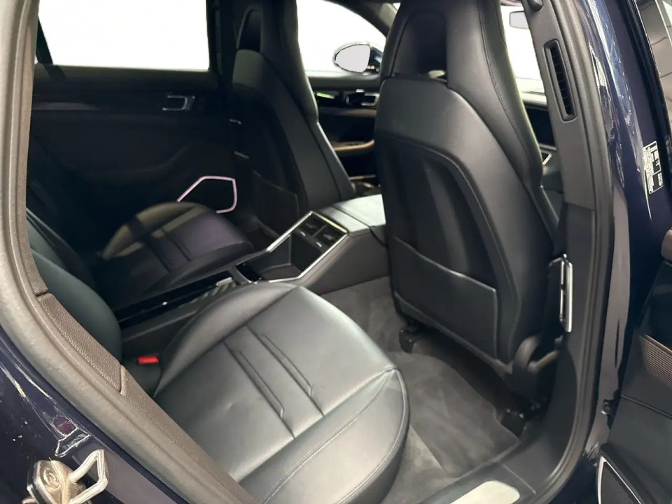 Porsche Panamera 4S E-Hybrid - foto 24