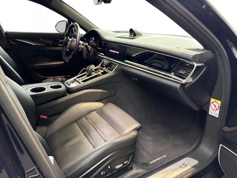 Porsche Panamera 4S E-Hybrid - foto 17