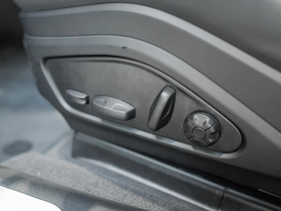 Porsche Panamera 4 - foto 22