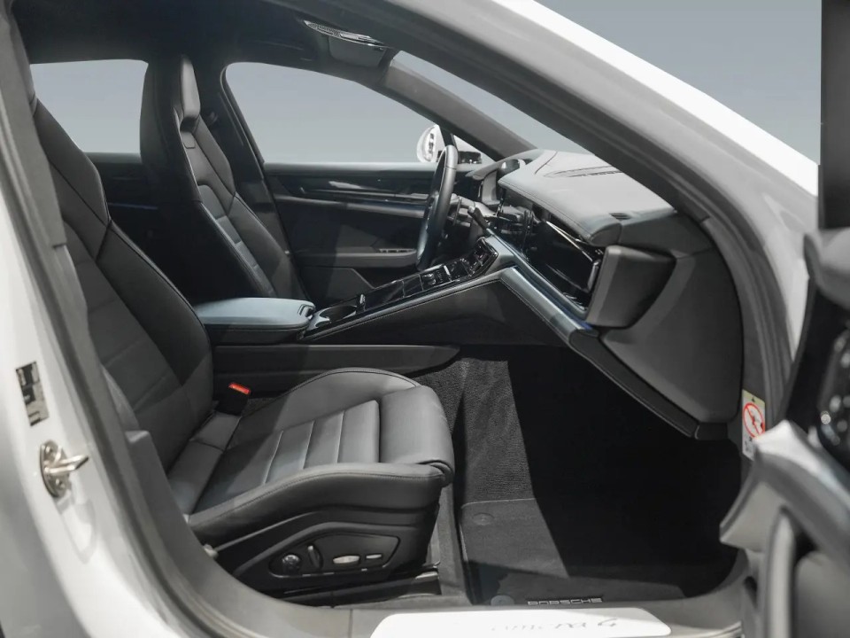 Porsche Panamera 4 - foto 10