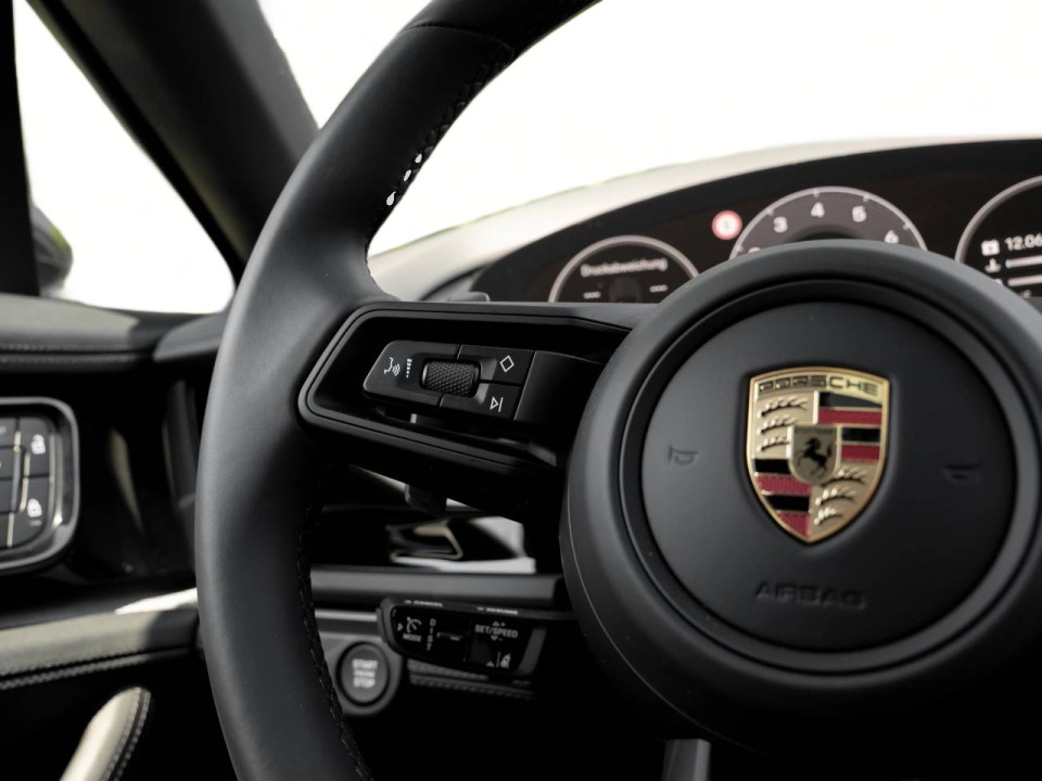 Porsche Panamera - foto 15