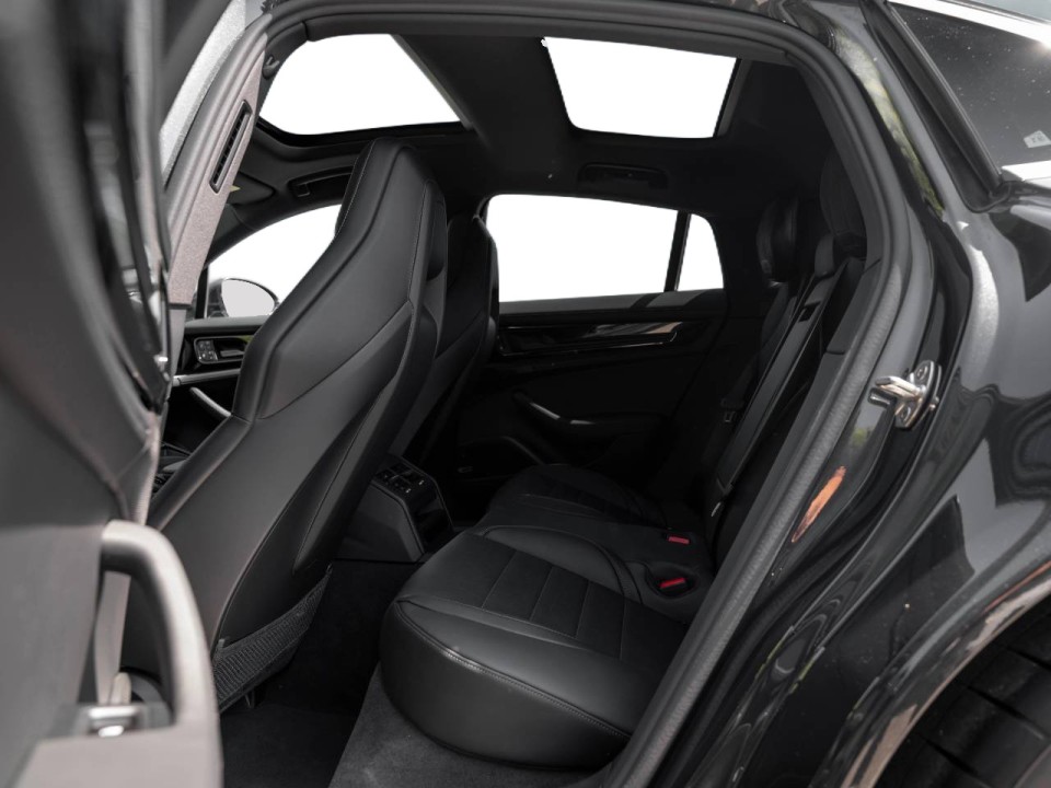 Porsche Panamera - foto 8