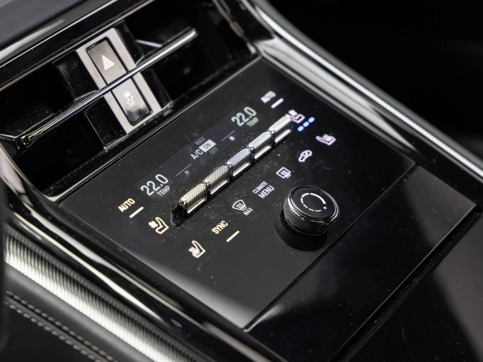 Porsche Panamera 4 E-Hybrid - foto 19