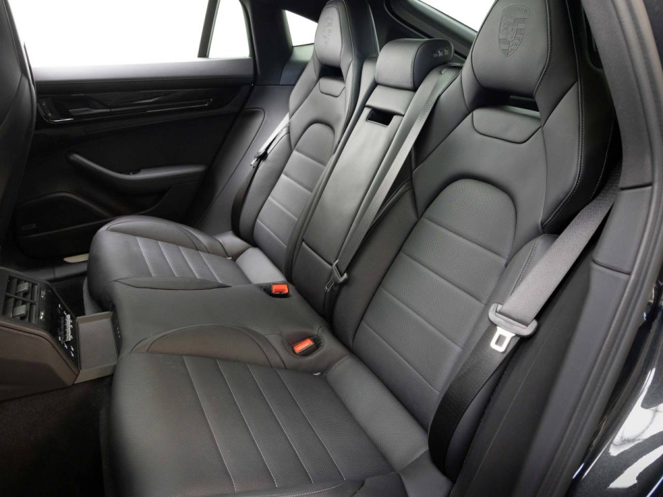 Porsche Panamera 4 E-Hybrid - foto 11