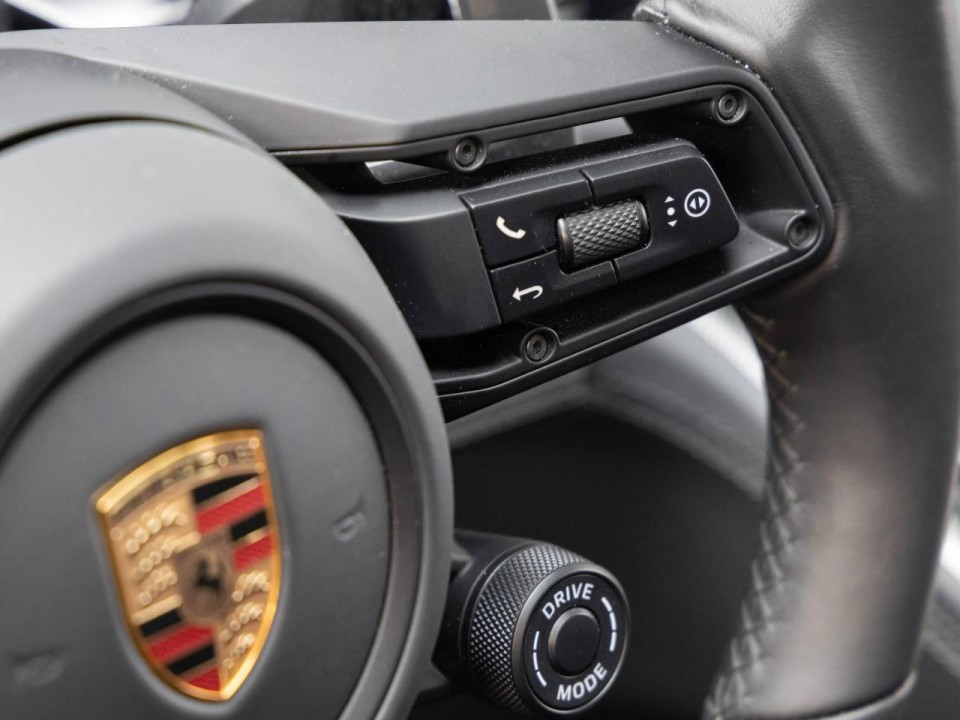 Porsche Panamera 4 E-Hybrid - foto 17