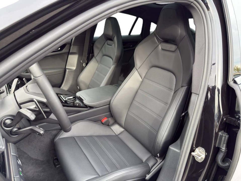 Porsche Panamera - foto 10