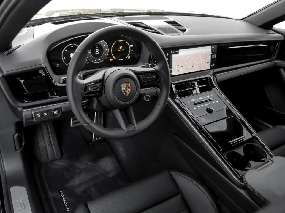 Porsche Panamera - foto 10