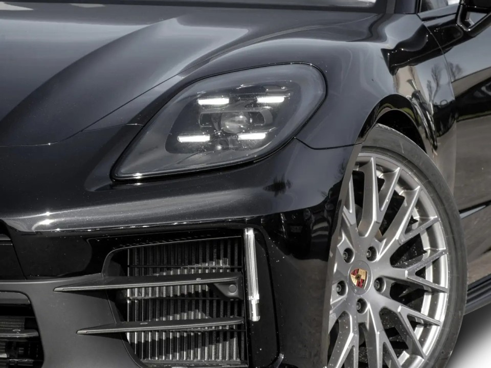 Porsche Panamera - foto 22