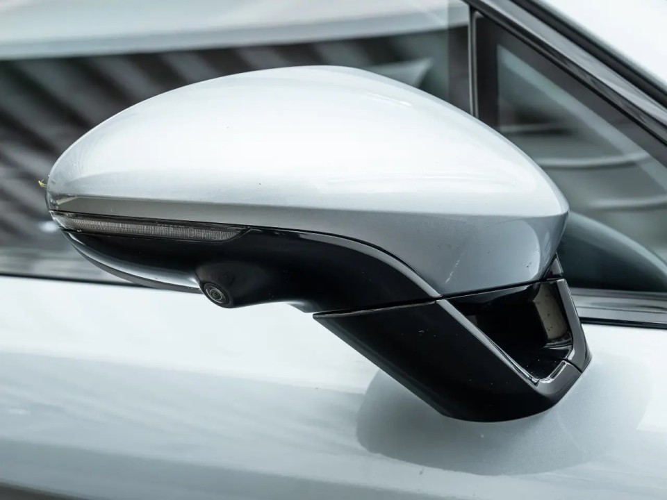 Porsche Panamera 4 E-Hybrid - foto 23