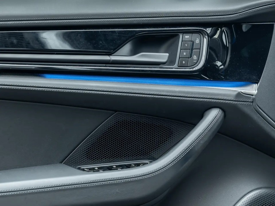 Porsche Panamera 4 E-Hybrid - foto 18