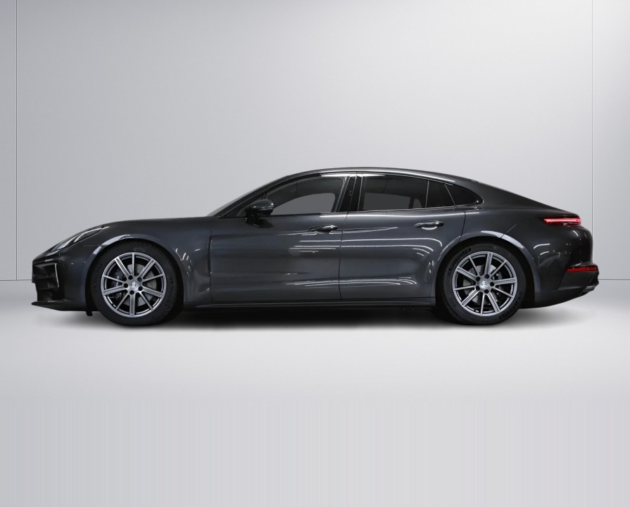 Porsche Panamera 4 (2)