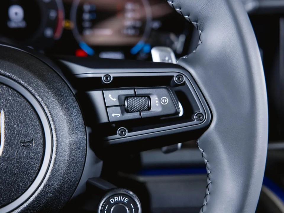 Porsche Panamera 4 - foto 11