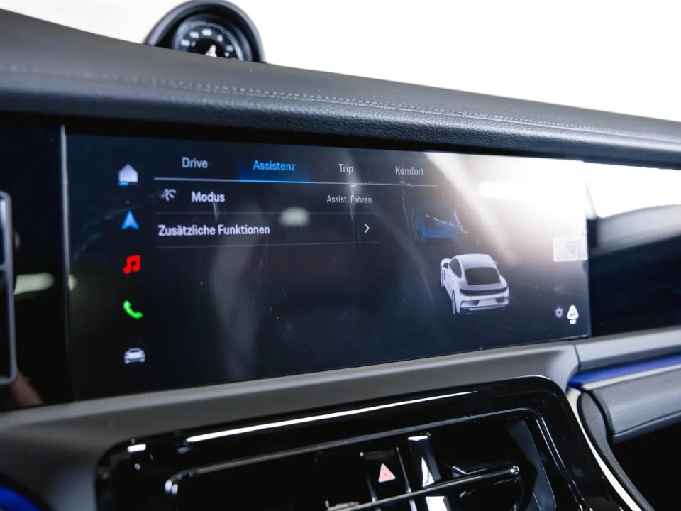 Porsche Panamera 4 - foto 18