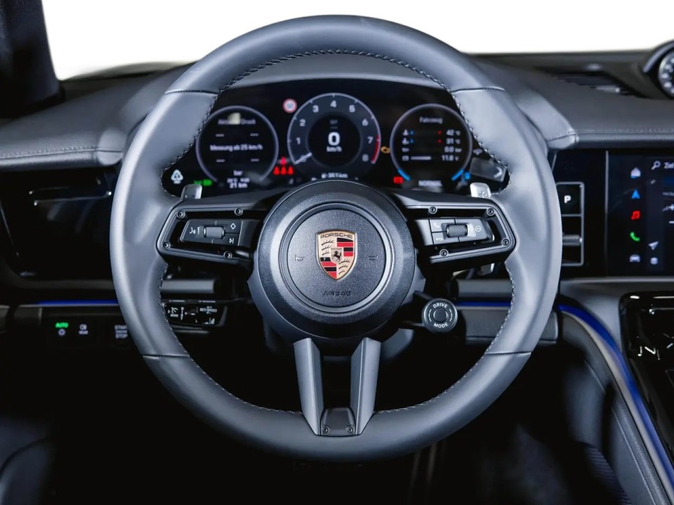 Porsche Panamera 4 - foto 6