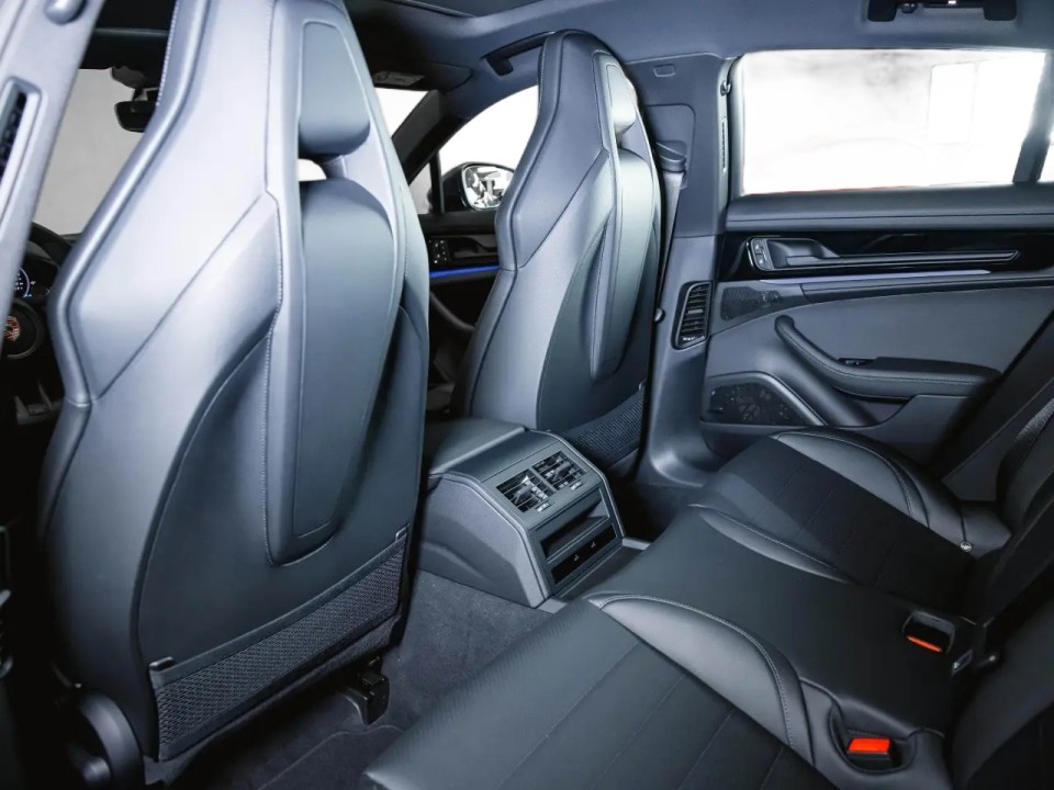 Porsche Panamera 4 - foto 26