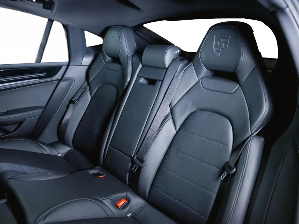 Porsche Panamera 4 - foto 25