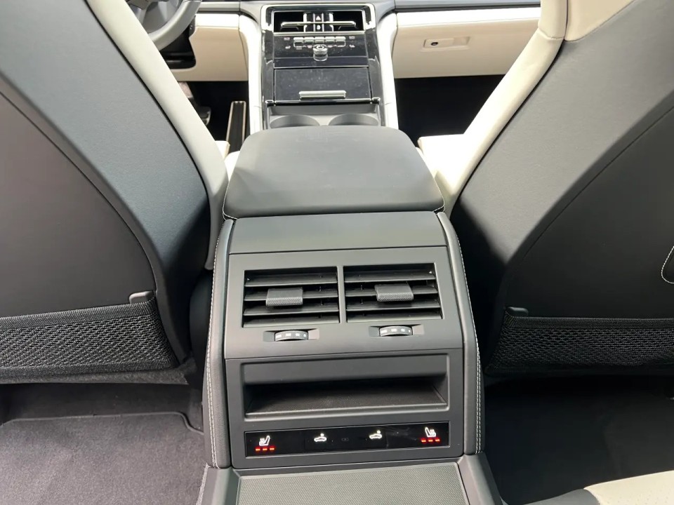 Porsche Panamera 4 E-Hybrid - foto 21