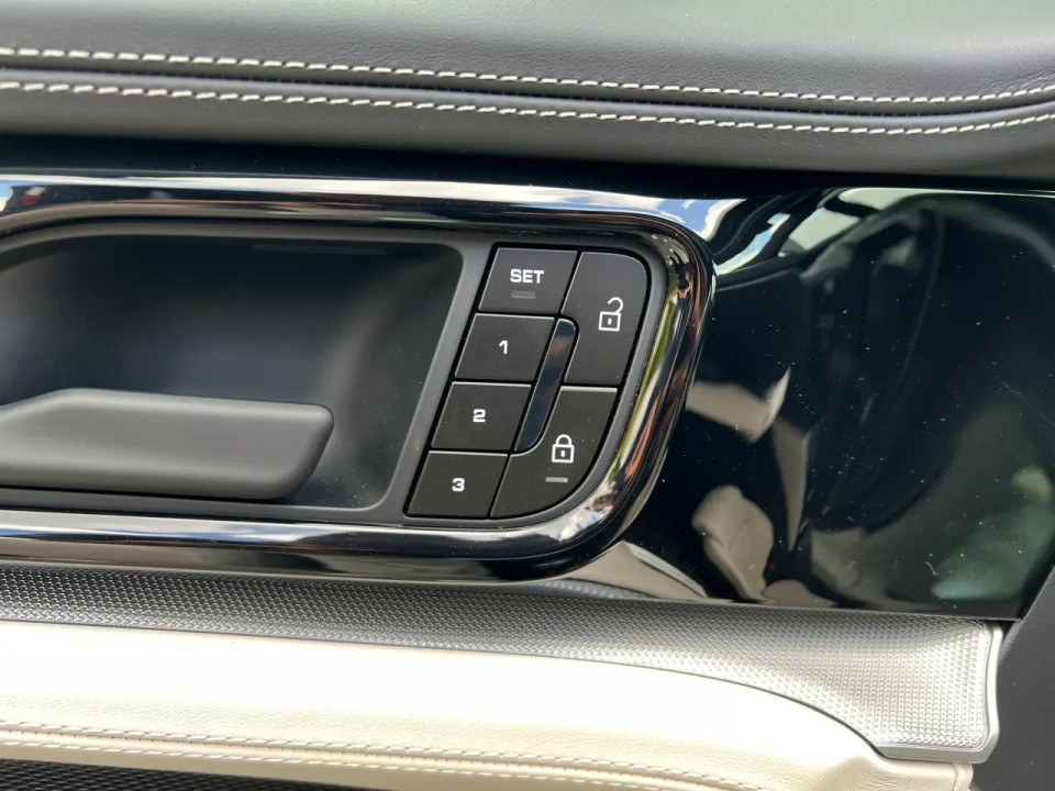 Porsche Panamera 4 E-Hybrid - foto 27