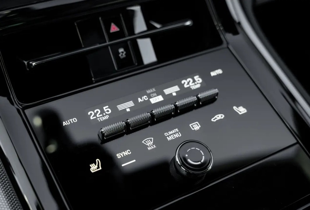 Porsche Panamera 4 E-Hybrid - foto 15