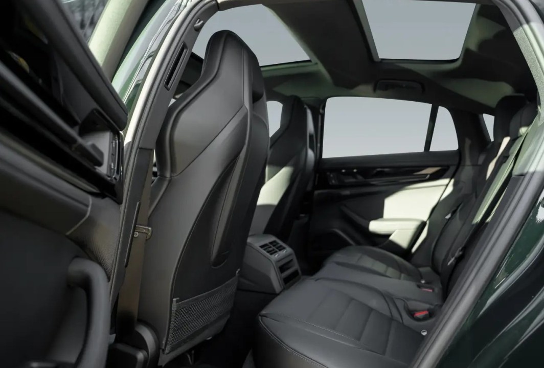 Porsche Panamera 4 E-Hybrid - foto 25