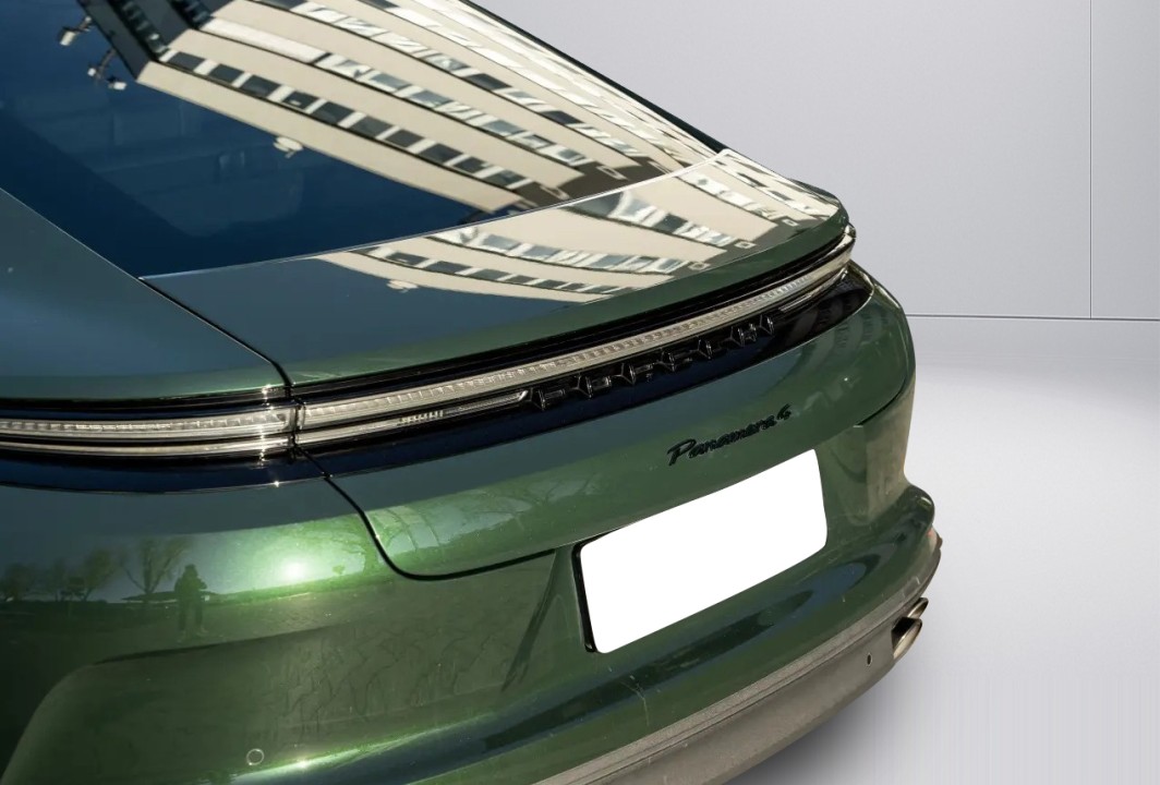 Porsche Panamera 4 E-Hybrid - foto 30