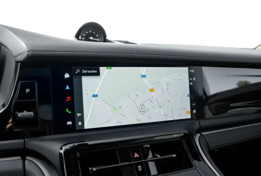 Porsche Panamera 4 E-Hybrid - foto 19