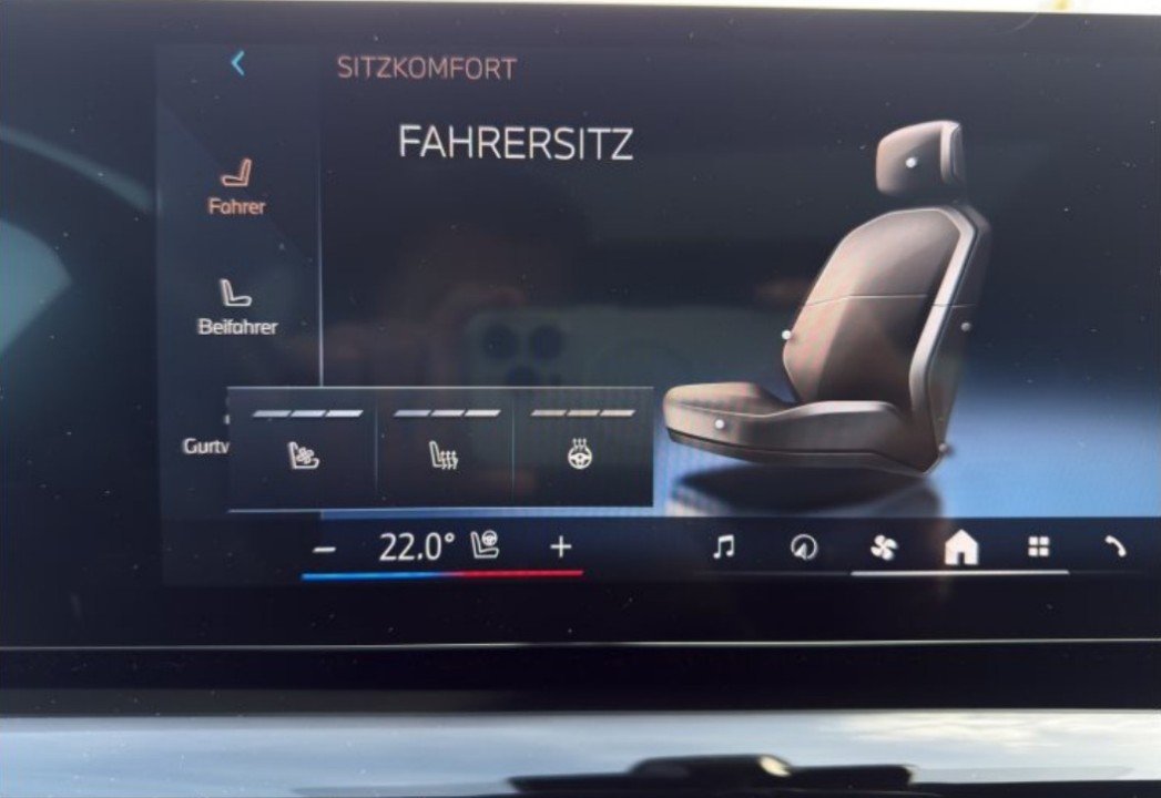 BMW Seria 5 540d xDrive M-Sport - foto 17