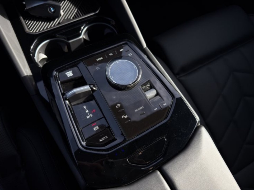 BMW Seria 5 540d xDrive M-Sport - foto 13