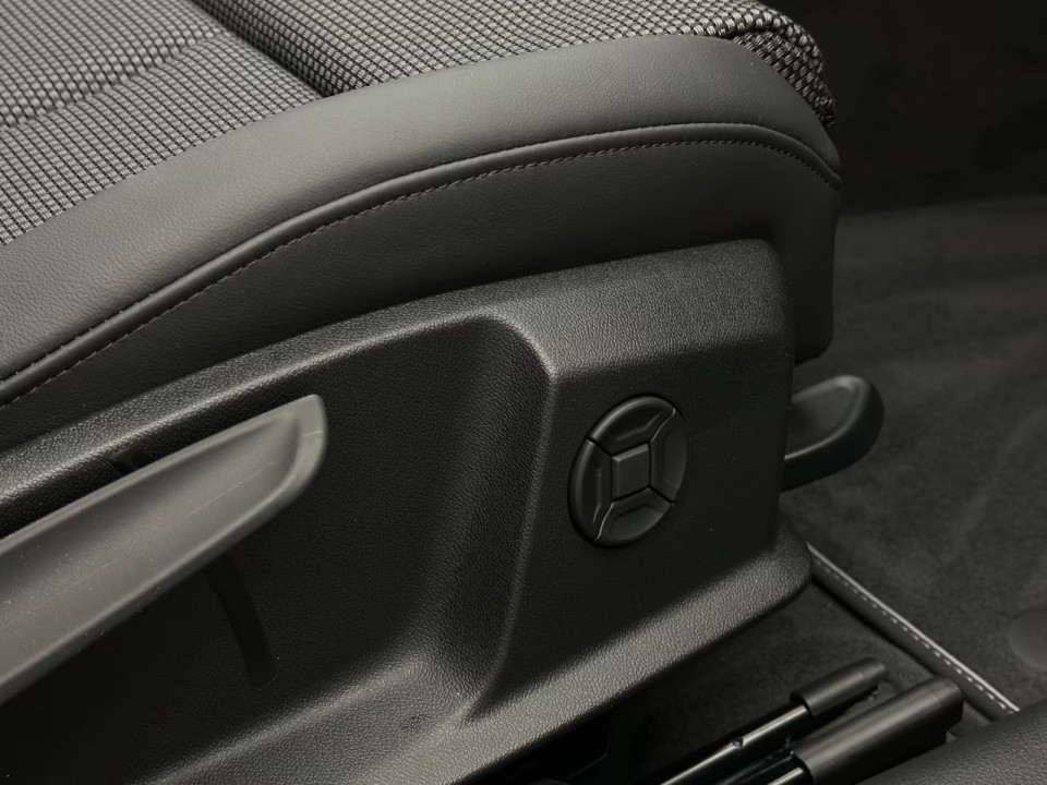 Audi A6 Avant 40TDI quattro S tronic - foto 36