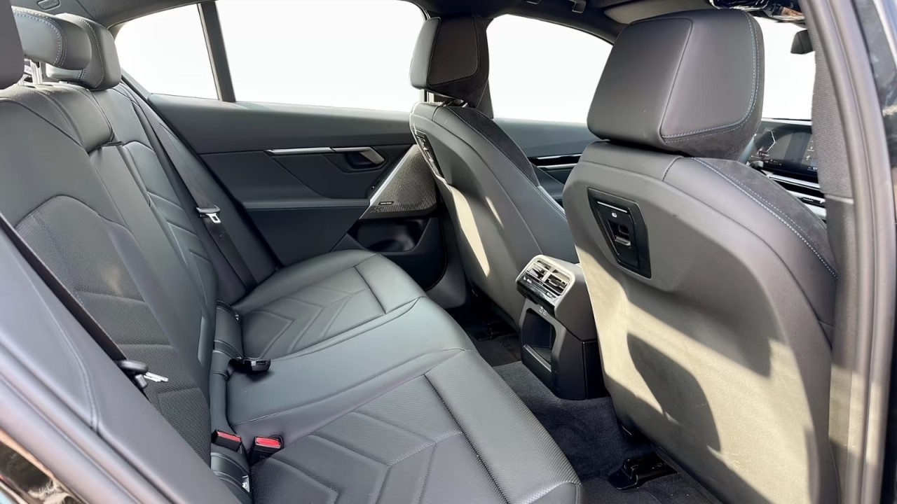 BMW Seria 5 530e xDrive M-Sport - foto 7