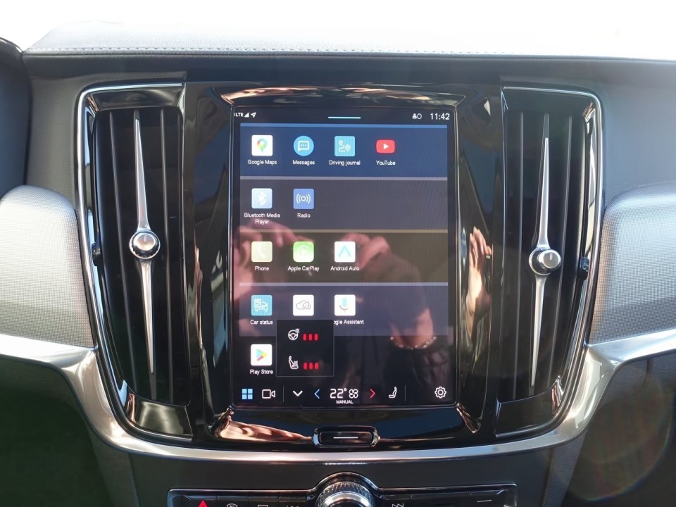 Volvo S90 T8 Recharge AWD Ultimate Dark - foto 14