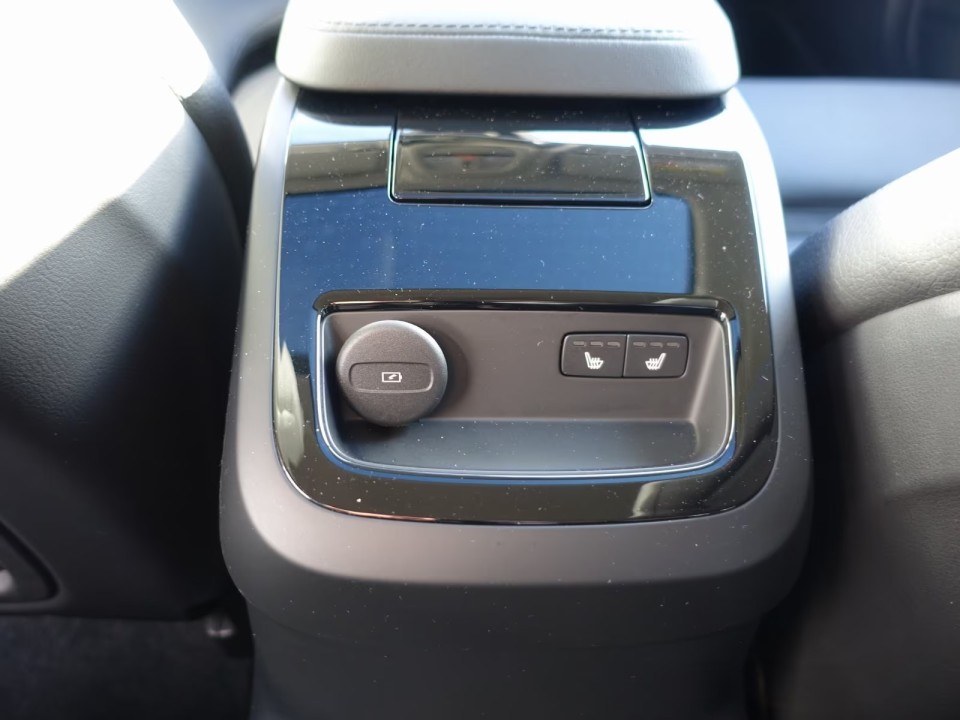 Volvo S90 T8 Recharge AWD Ultimate Dark - foto 17