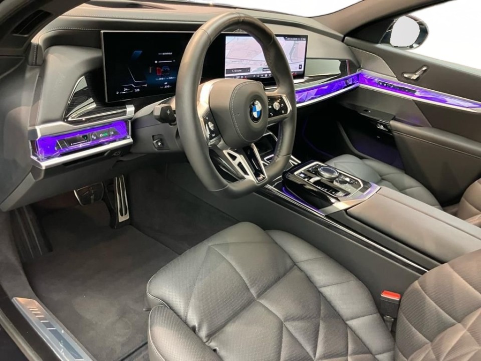 BMW Seria 7 740d xDrive M-Sport - foto 8