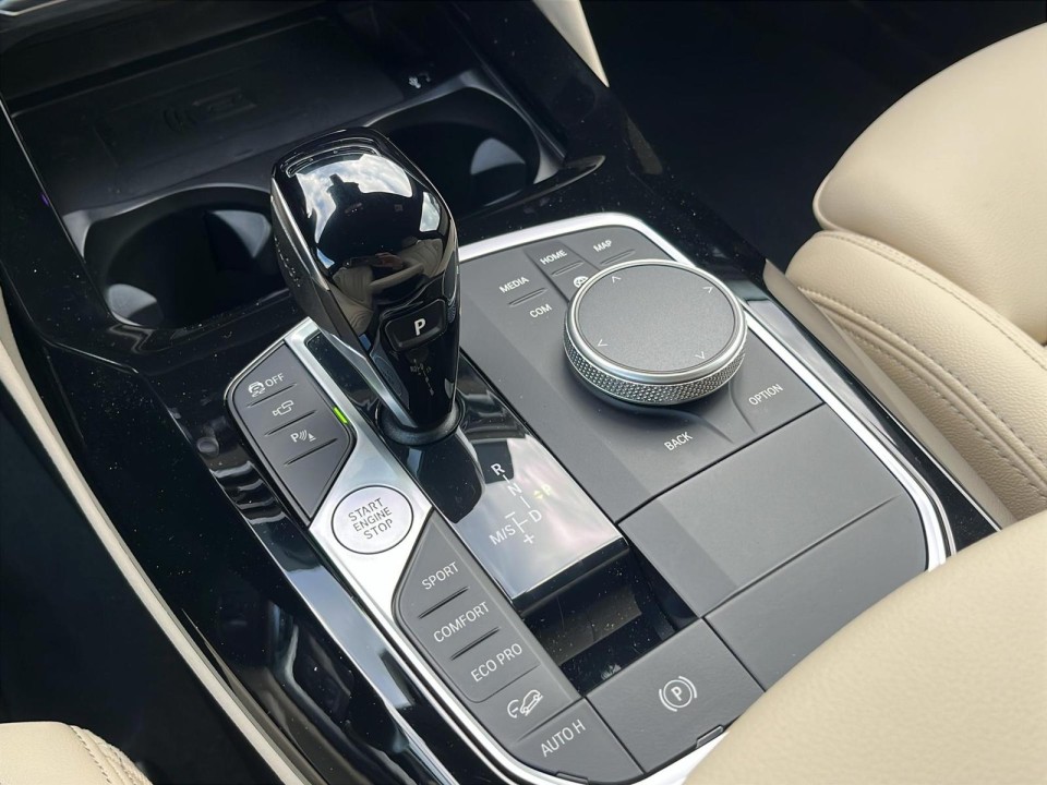 BMW X4 xDrive20i M-Sport - foto 14