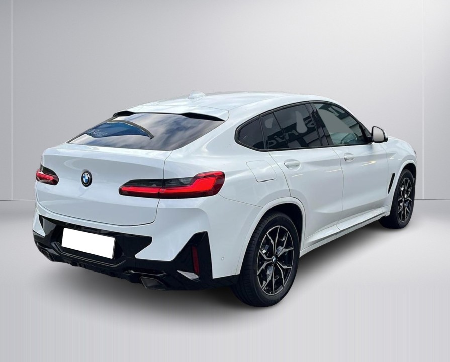 BMW X4 xDrive20i M-Sport (3)