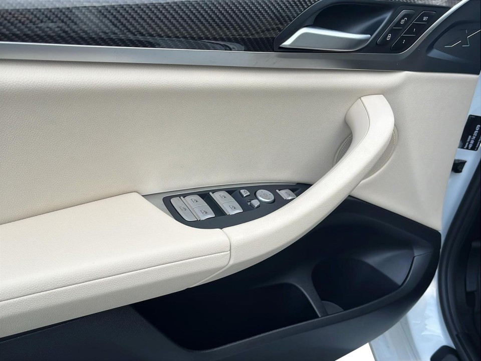 BMW X4 xDrive20i M-Sport - foto 18