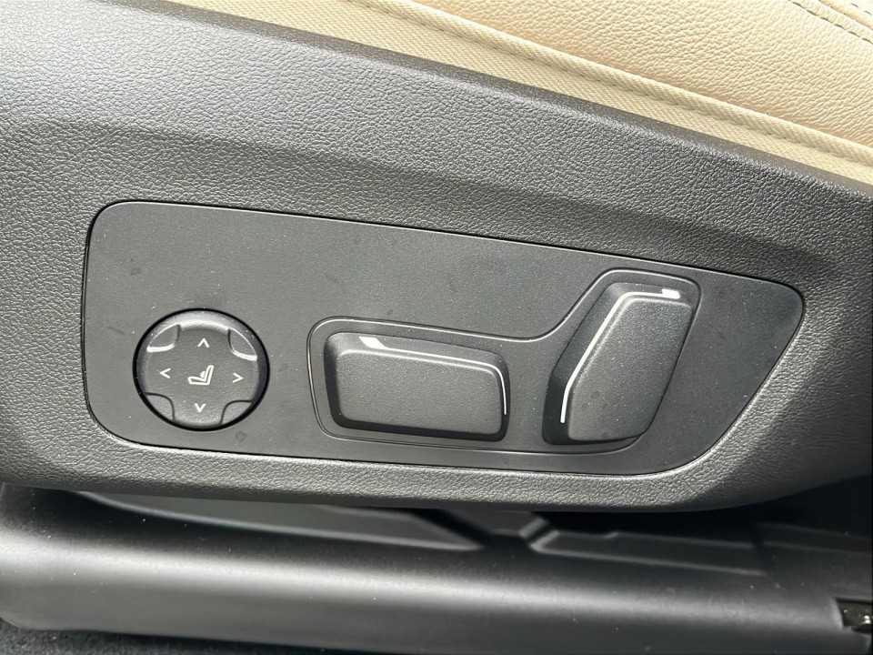 BMW X4 xDrive20i M-Sport - foto 17