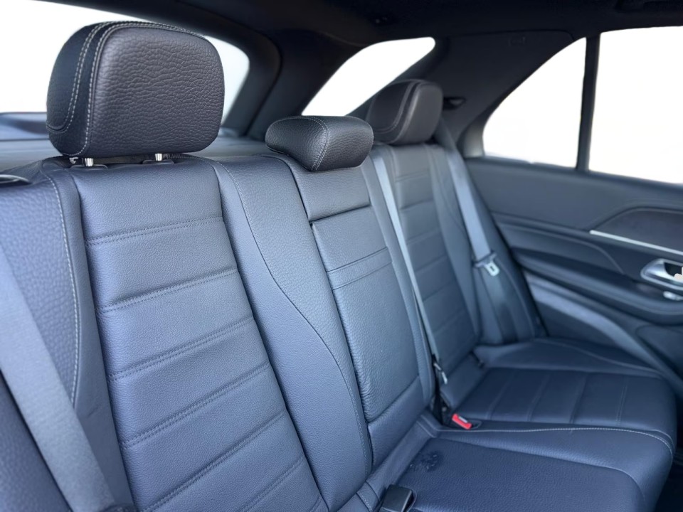 Mercedes-Benz GLE 400d 4MATIC AMG Line - foto 17