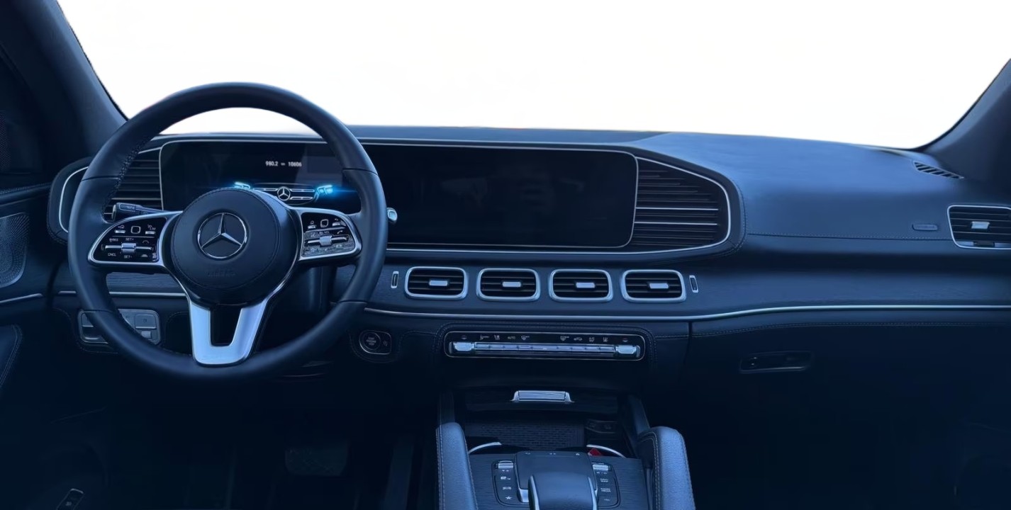 Mercedes-Benz GLE 400d 4MATIC AMG Line - foto 13