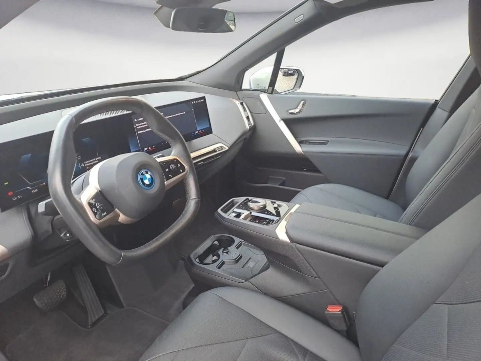BMW iX xDrive40 - foto 7