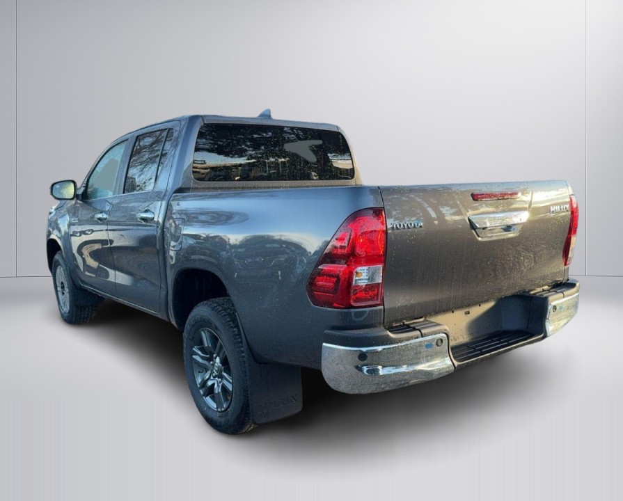 Toyota Hilux 2.4D Comfort (4)