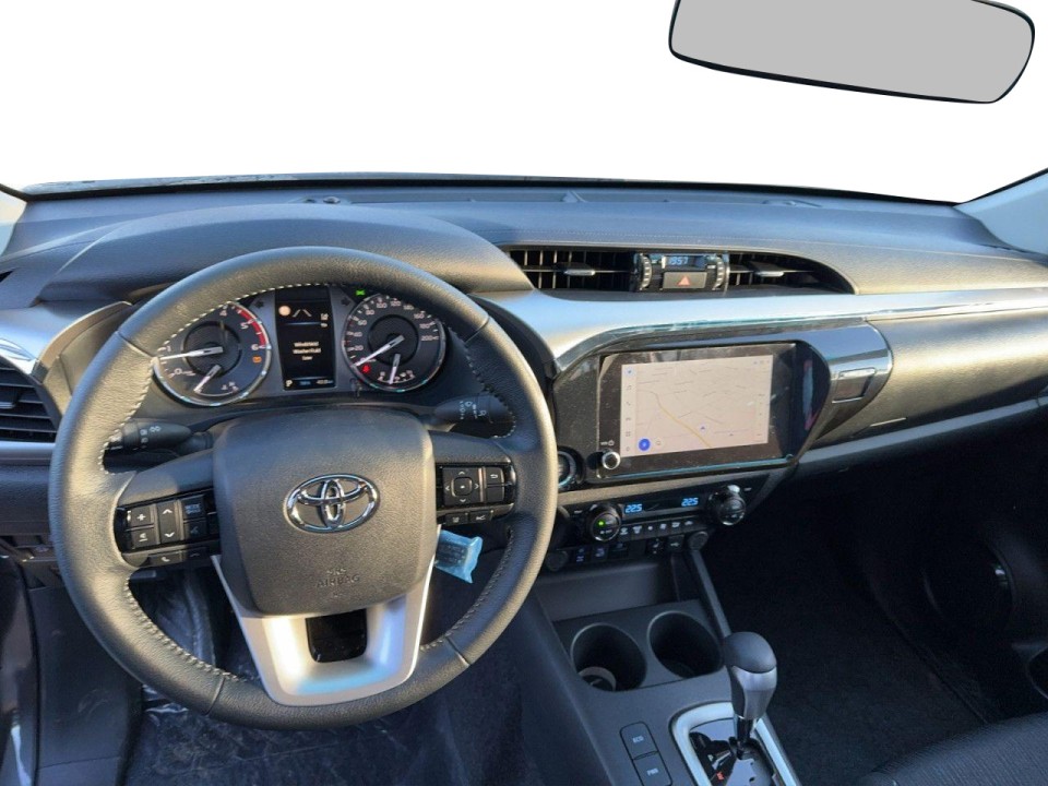 Toyota Hilux 2.4D Comfort - foto 6