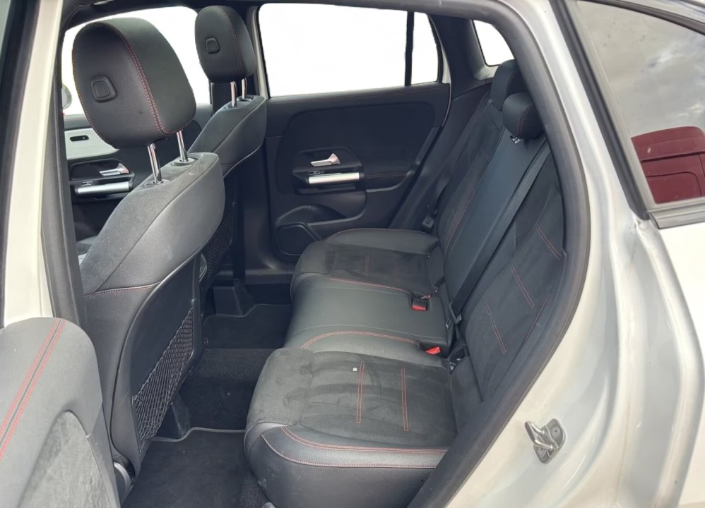 Mercedes-Benz GLA 250e AMG - foto 13