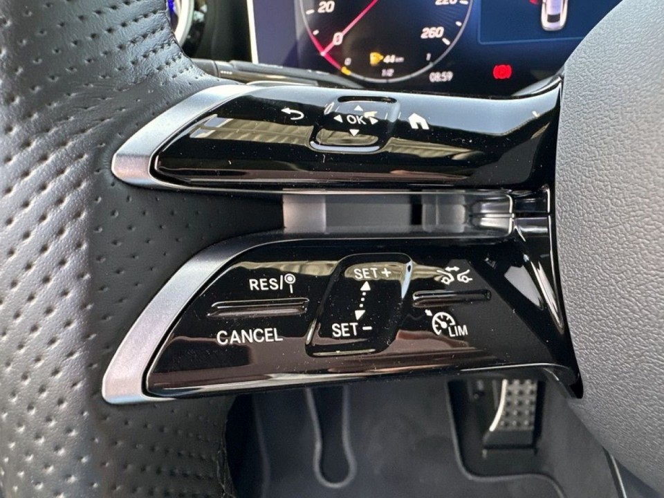 Mercedes-Benz CLE 300 4MATIC AMG - foto 10