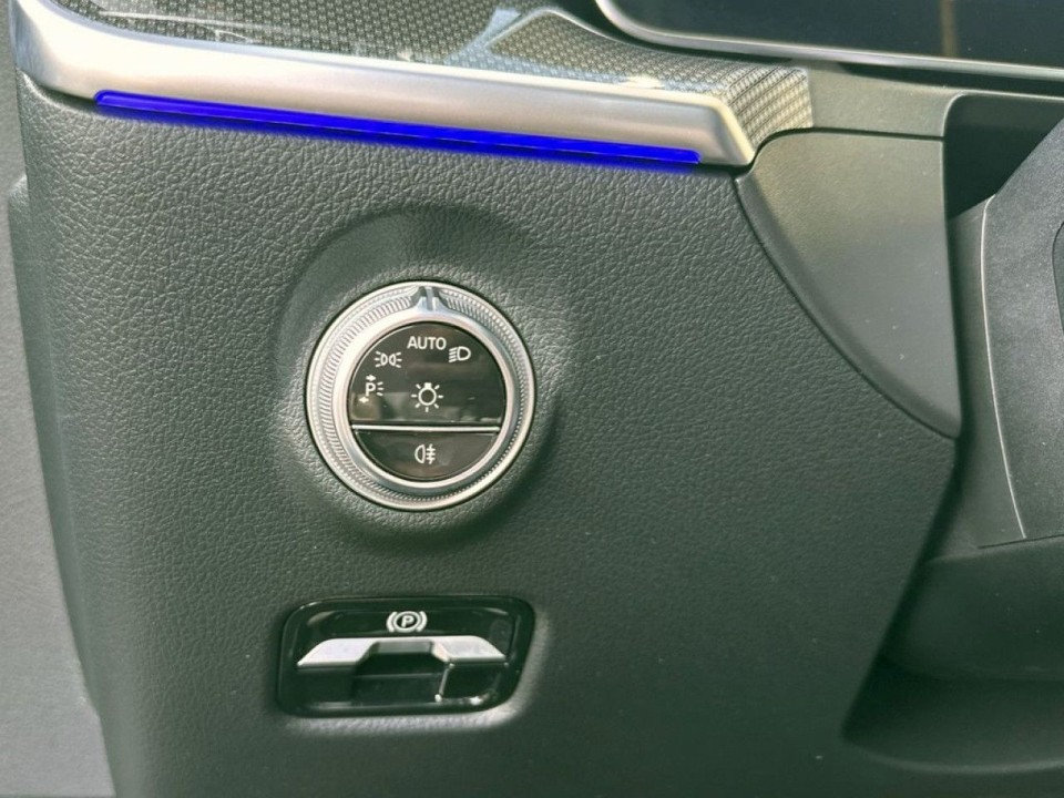 Mercedes-Benz CLE 300 4MATIC AMG - foto 12