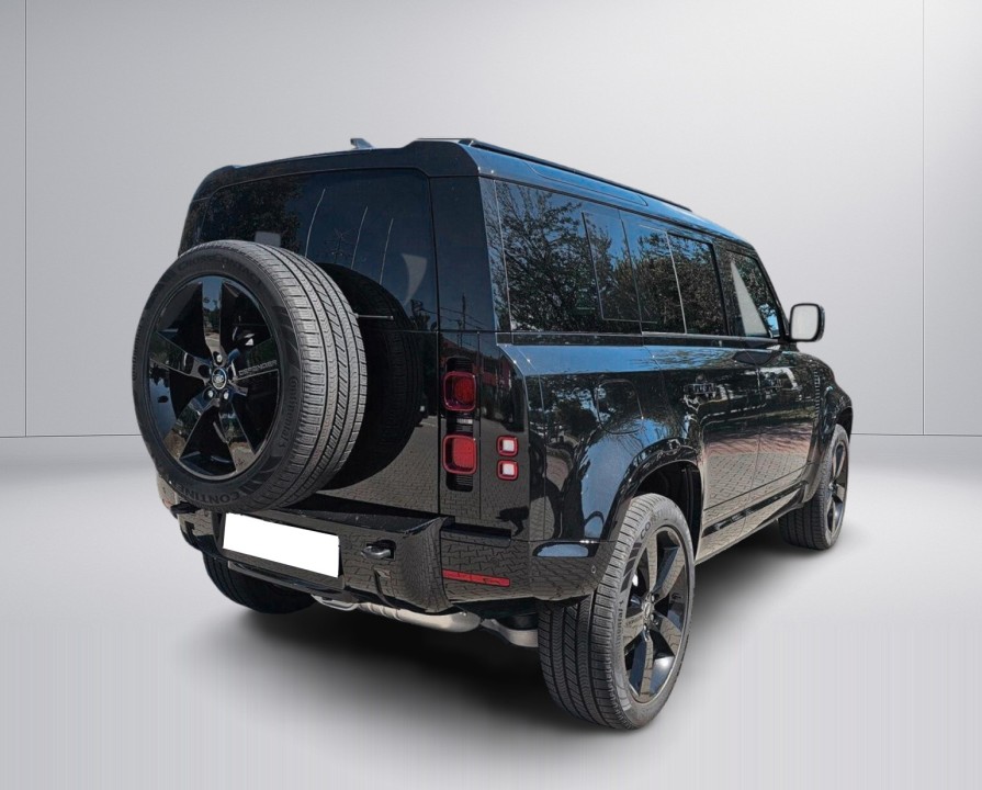 Land Rover Defender D300 X-Dynamic HSE (4)