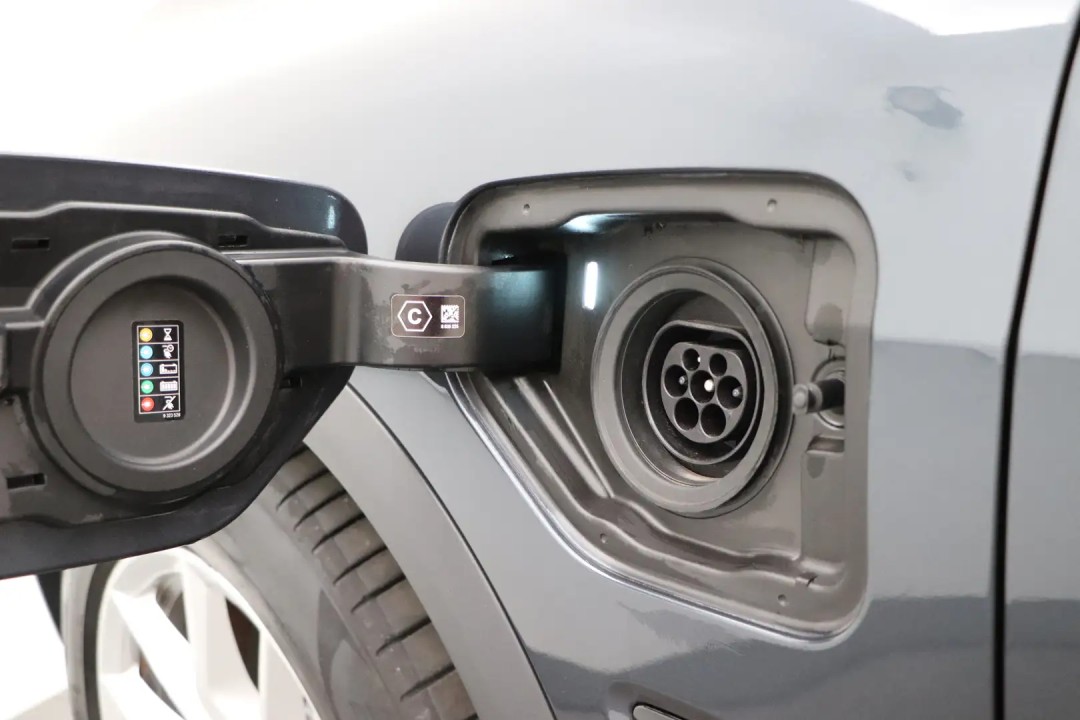 BMW X5 xDrive45e - foto 21