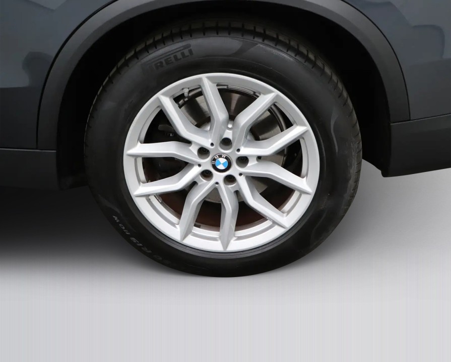 BMW X5 xDrive45e - foto 26