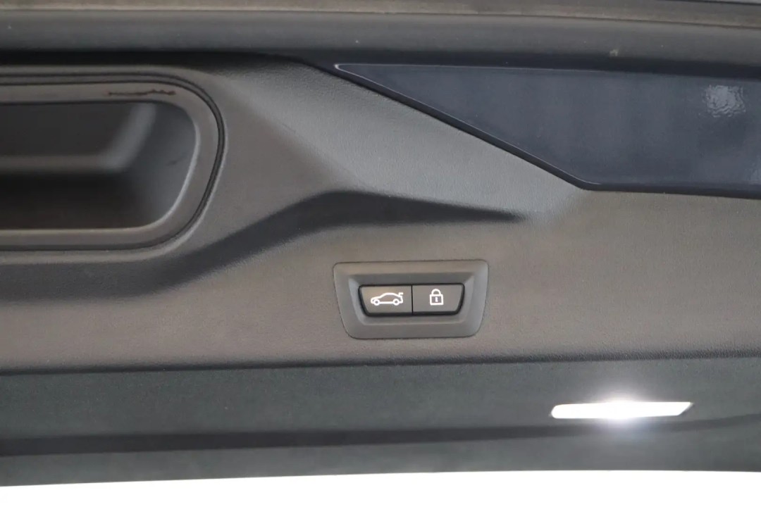 BMW X5 xDrive45e - foto 24